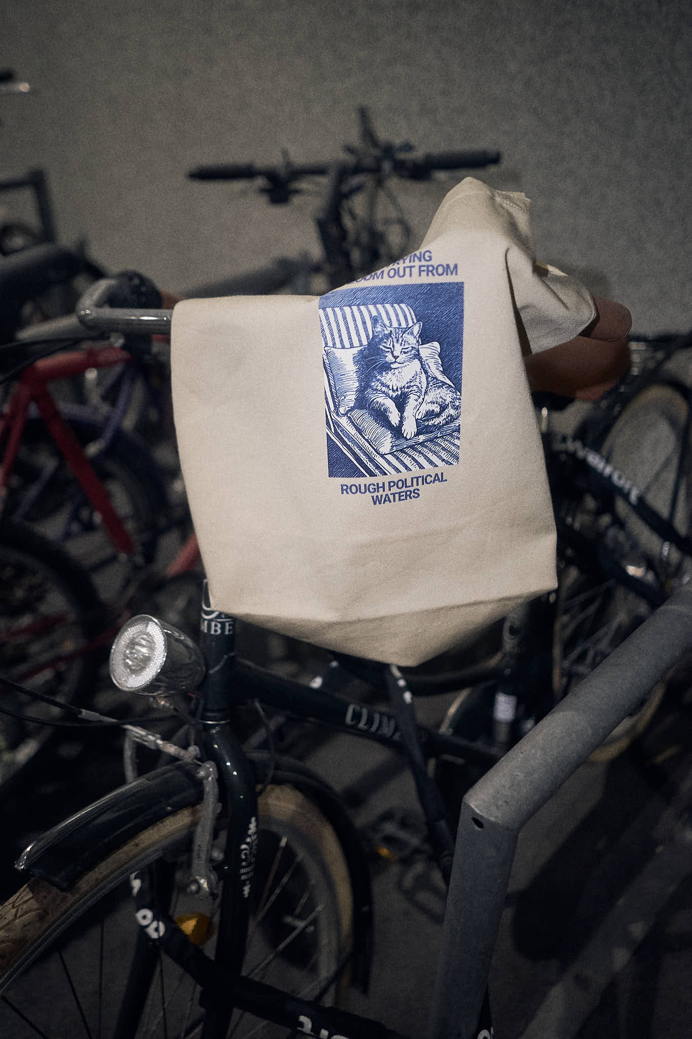 SICK OF THE RIGHTWING BIO-TASCHE