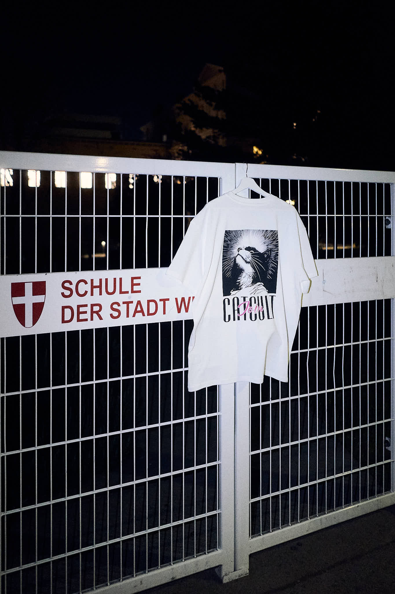 JOIN THE CATCULT T-SHIRT