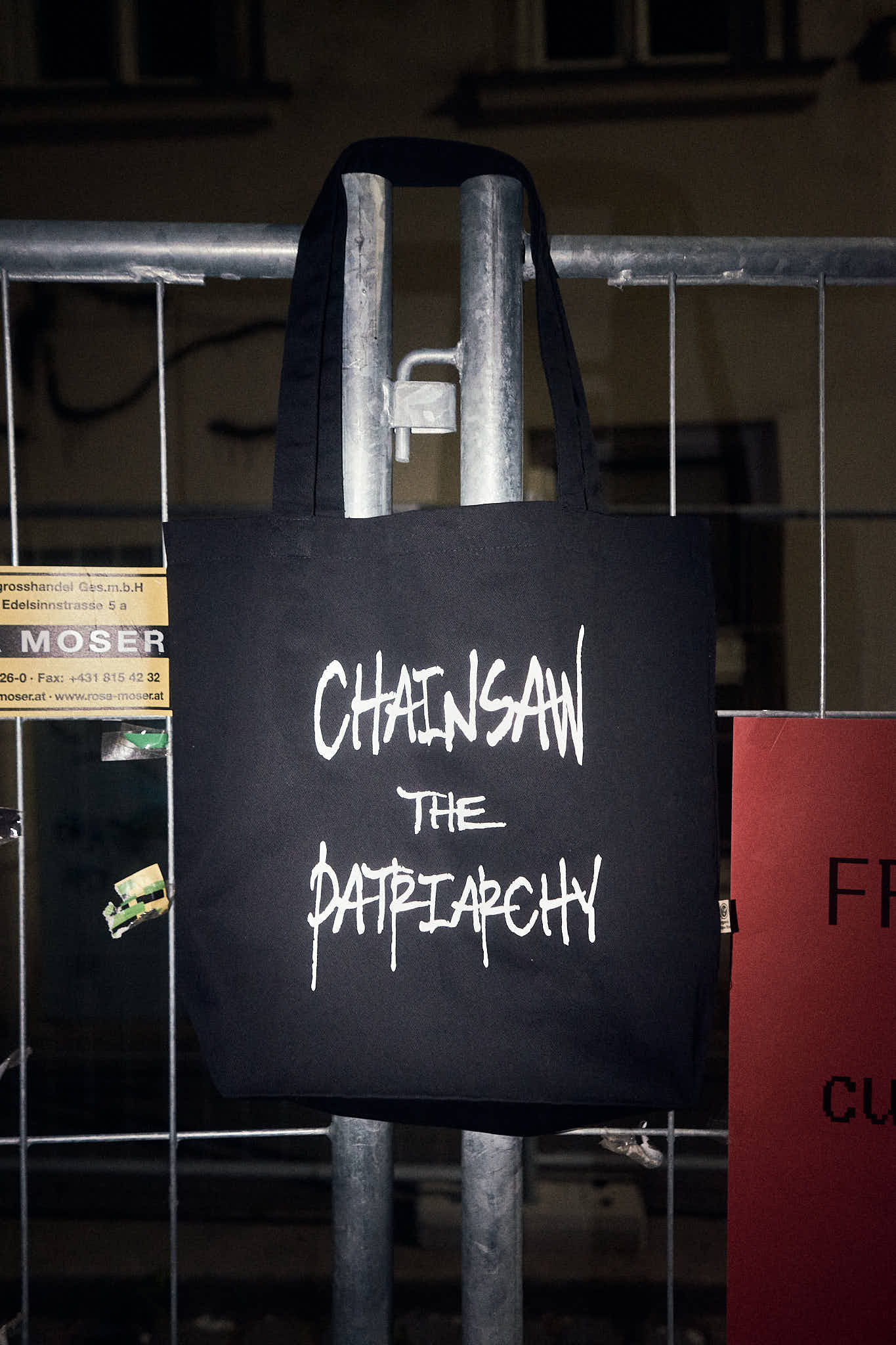 CHAINSAW THE PATRIARCHY BIO-TASCHE