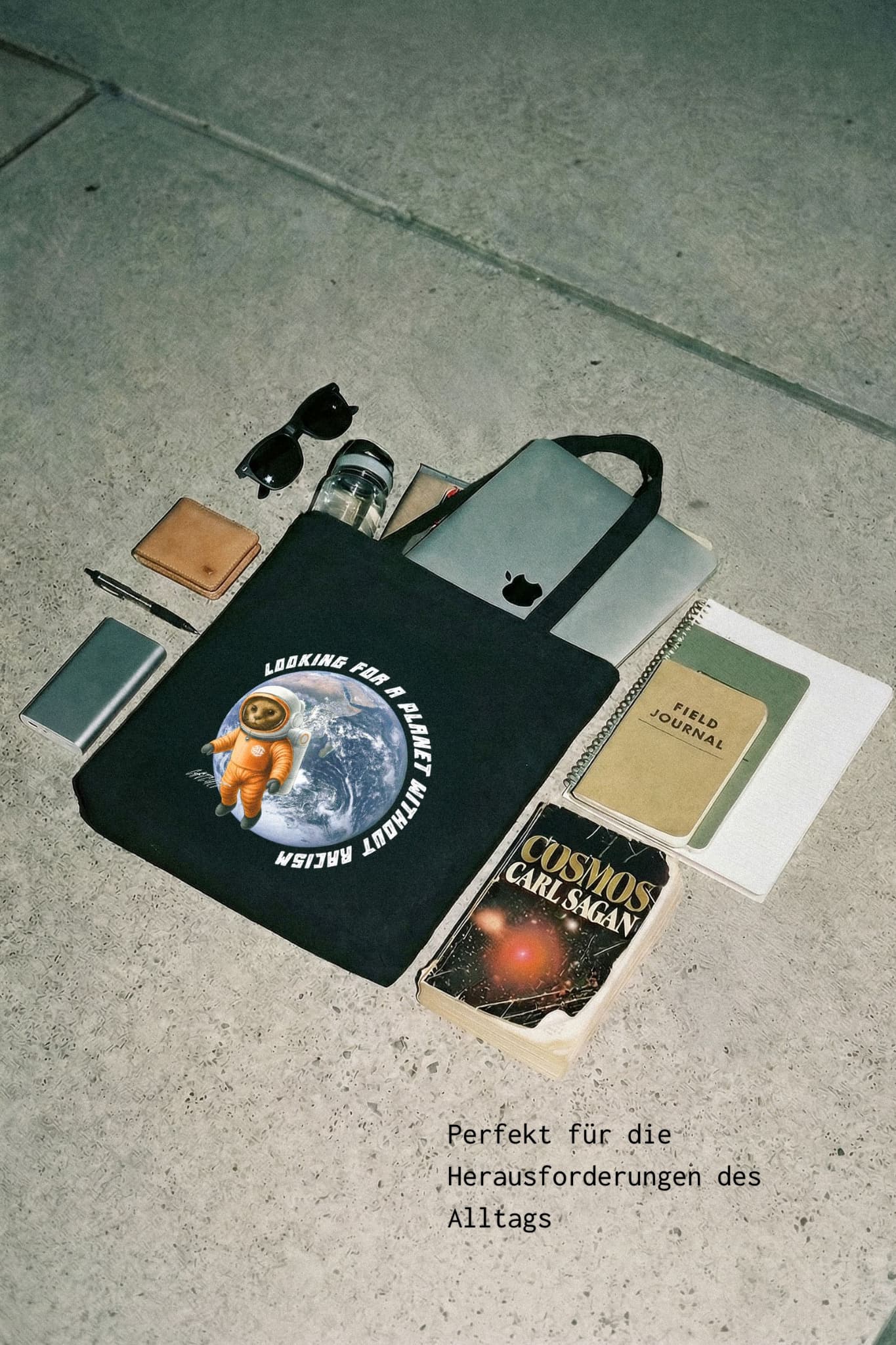 LOOKING FOR A PLANET TASCHE