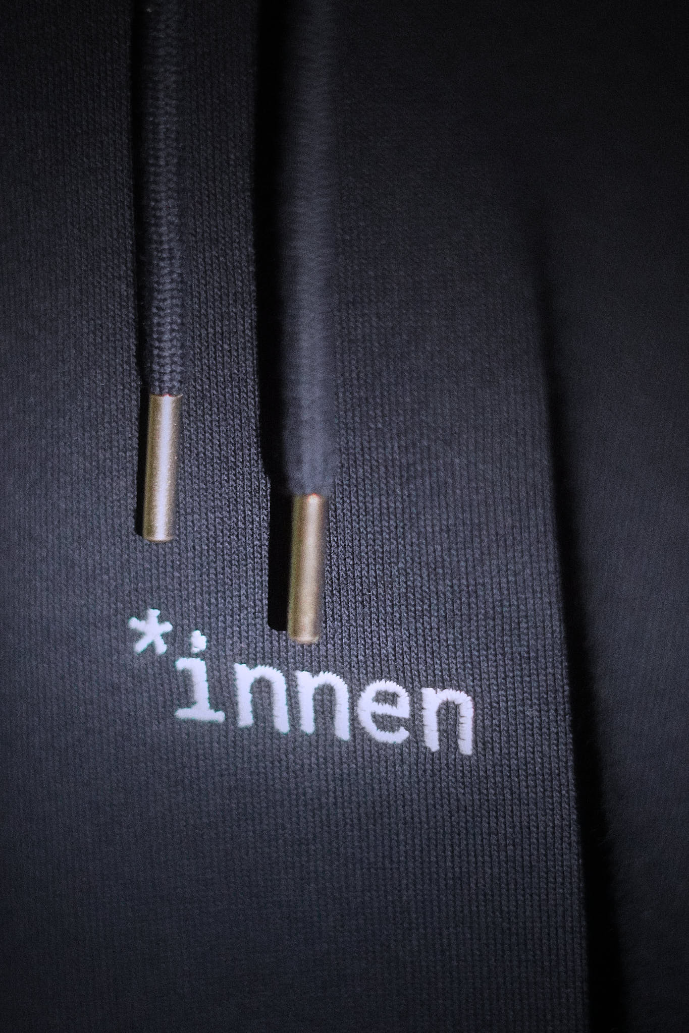 *INNEN BIO-HOODIE