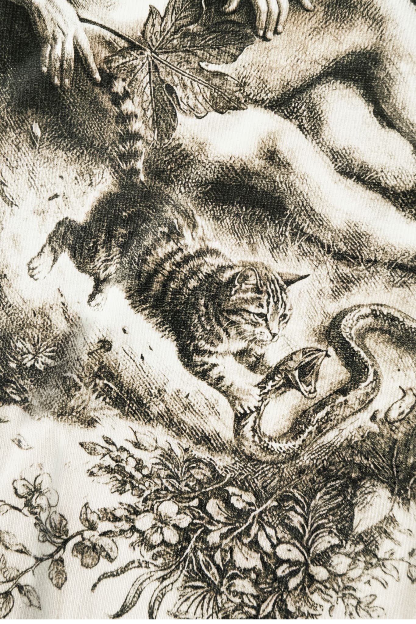 GARDEN EDEN (CLASSIC T-SHIRT)